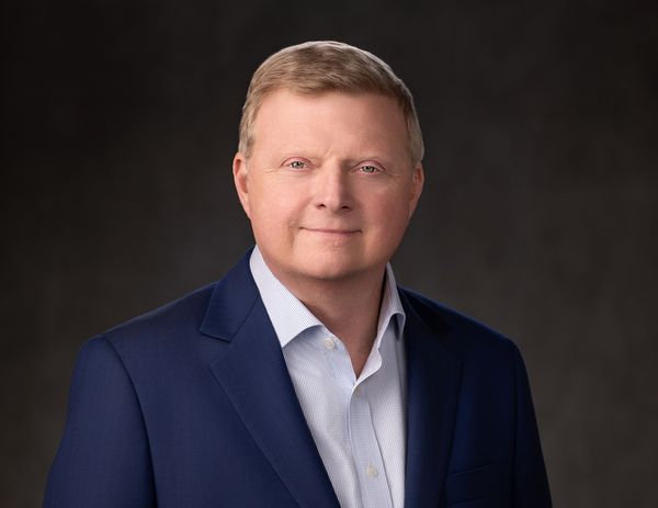Lee Gray, Real Estate Advisor